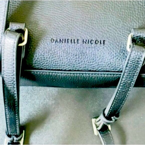 Harry Potter Danielle Nicole Black Gryffindor Mini Backpack Collegiate/Academic - Picture 9 of 10